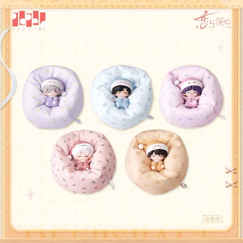 *Preorder* Love and Deepspace Sweet Dreams Woven Series Figure